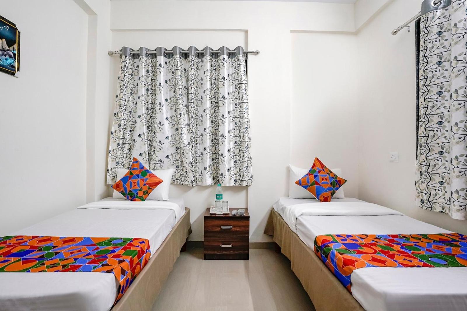 Hotel Comfort Caves Nashik Extérieur photo