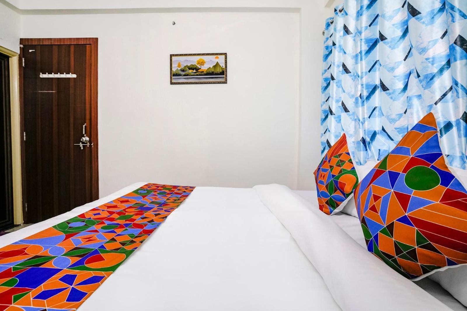 Hotel Comfort Caves Nashik Extérieur photo