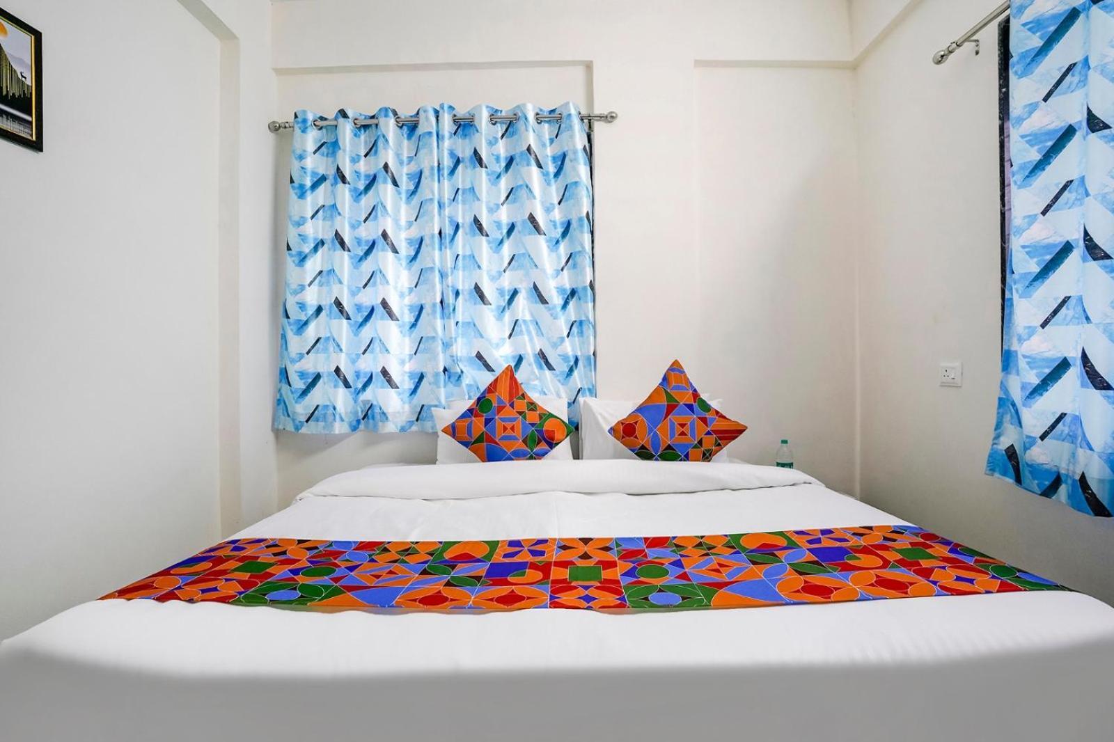 Hotel Comfort Caves Nashik Extérieur photo